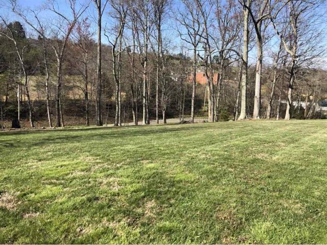 65 Sunnyview Road, Unit 16 & 15 Greeneville, TN 37743 - Photo 4 of 8 4