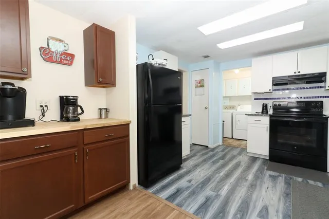 $93,500 | 411 La Vista Drive, Winter Springs, FL 32708