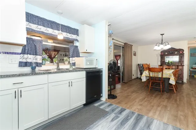 $93,500 | 411 La Vista Drive, Winter Springs, FL 32708