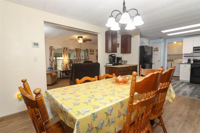 $93,500 | 411 La Vista Drive, Winter Springs, FL 32708