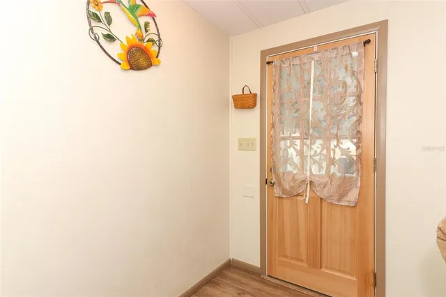 $93,500 | 411 La Vista Drive, Winter Springs, FL 32708