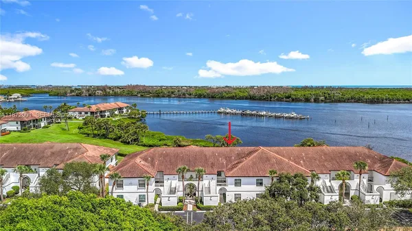 $419,500 | 6082 Southeast Landing Way, Unit 11, Stuart, FL 34997