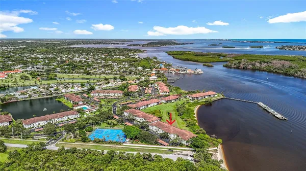 $419,500 | 6082 Southeast Landing Way, Unit 11, Stuart, FL 34997