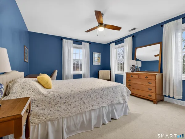 $989,900 | 17 Salem Hollow Lane, Salem, CT 06420