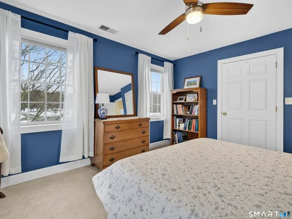 $989,900 | 17 Salem Hollow Lane, Salem, CT 06420