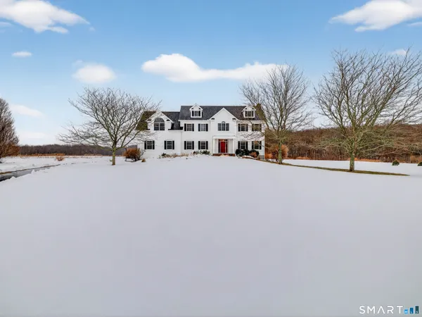 $989,900 | 17 Salem Hollow Lane, Salem, CT 06420