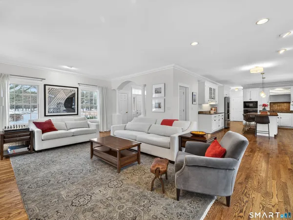 $989,900 | 17 Salem Hollow Lane, Salem, CT 06420