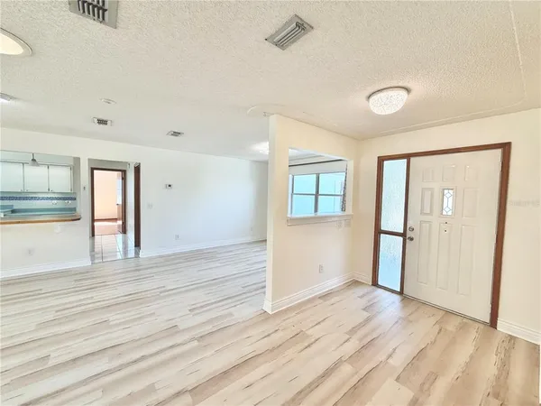 $299,900 | 17469 Southwest 35th Ave Road, Ocala, FL 34473