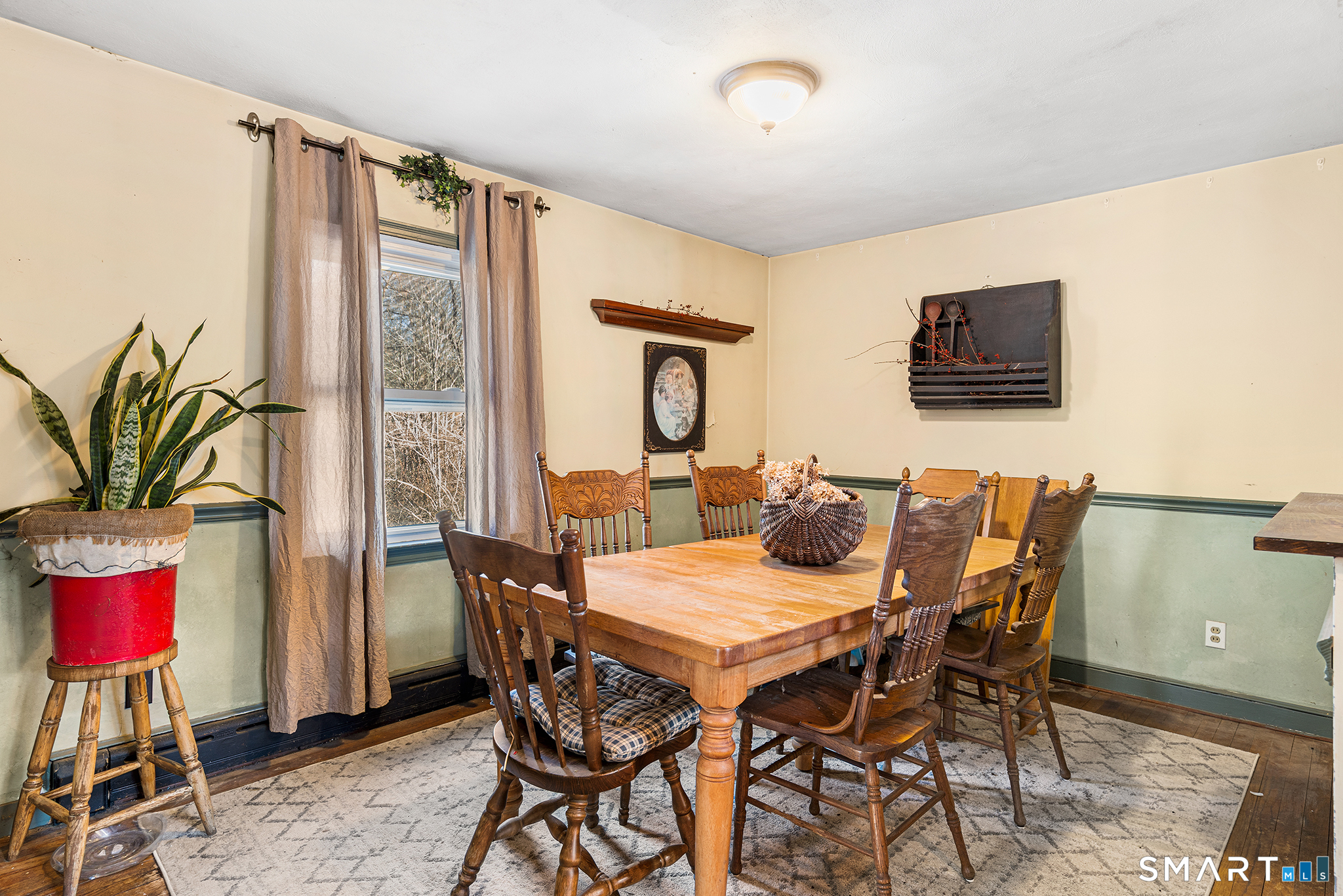 280 Village Hill Road Willington, CT 06279 - Photo 11 of 35 a view of a dining room with furniture