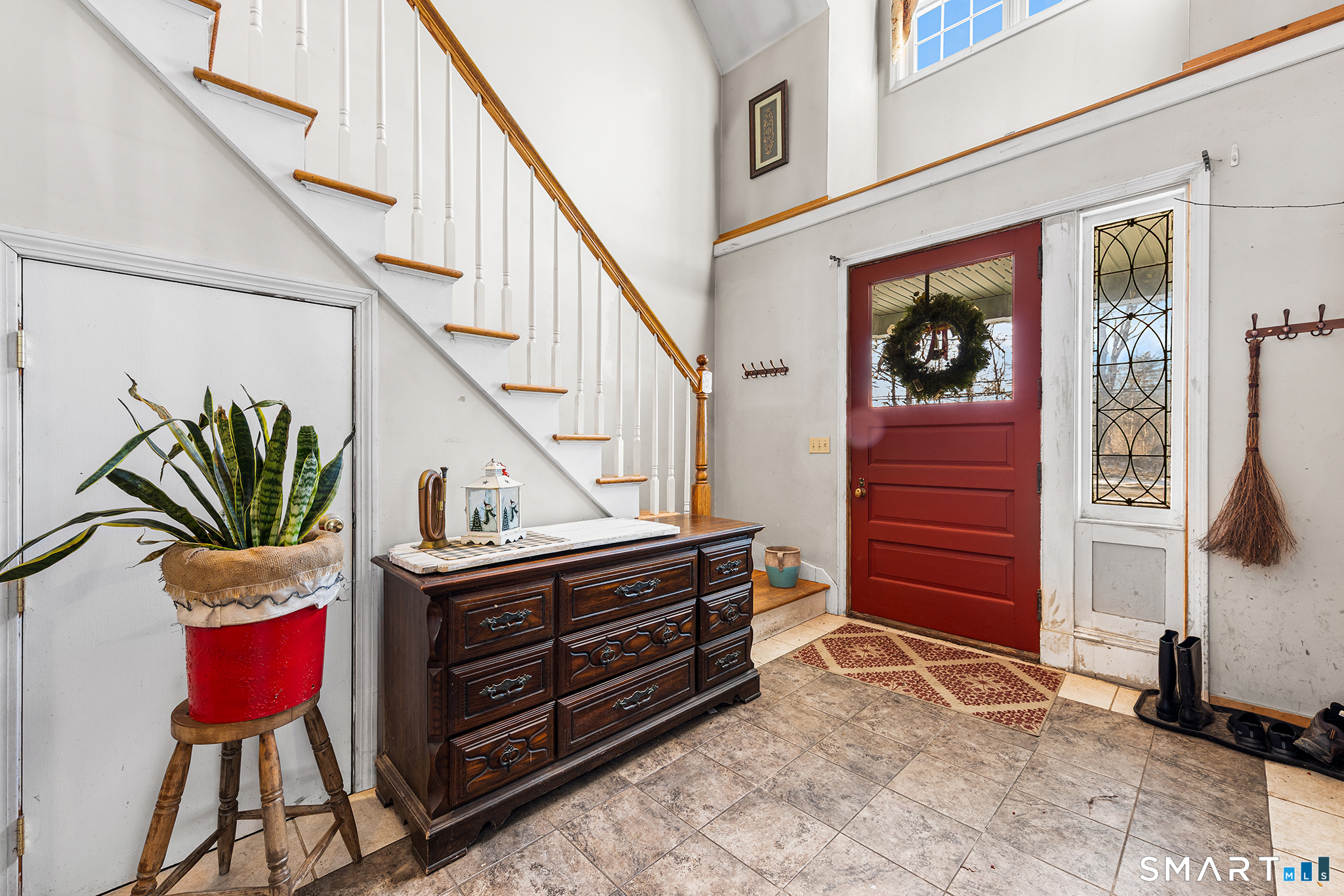 280 Village Hill Road Willington, CT 06279 - Photo 5 of 35 a dining room with furniture and a potted plant