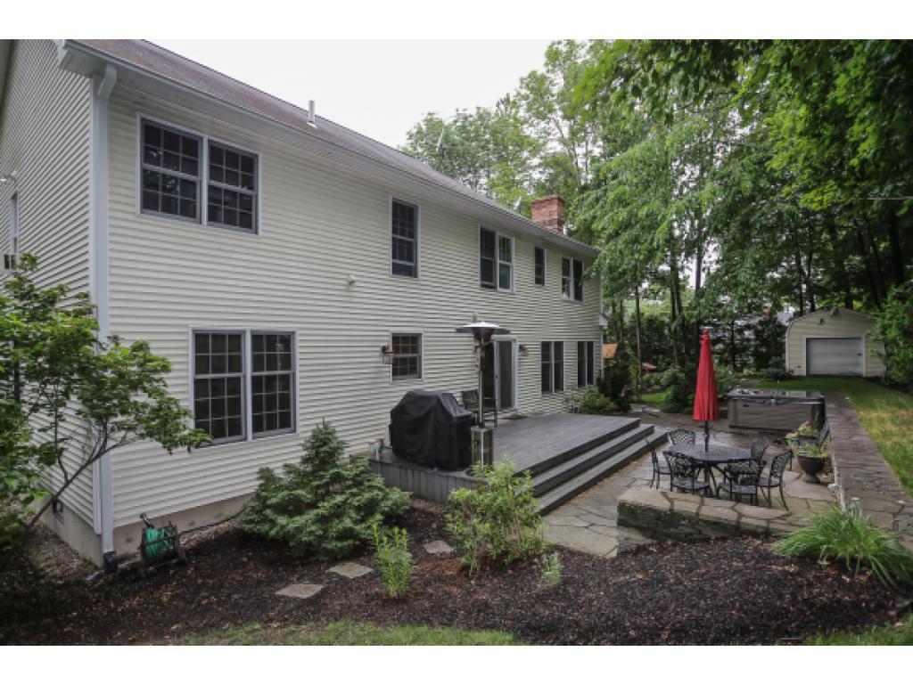 1165 River Road Manchester, NH 03104 - Photo 2 of 35