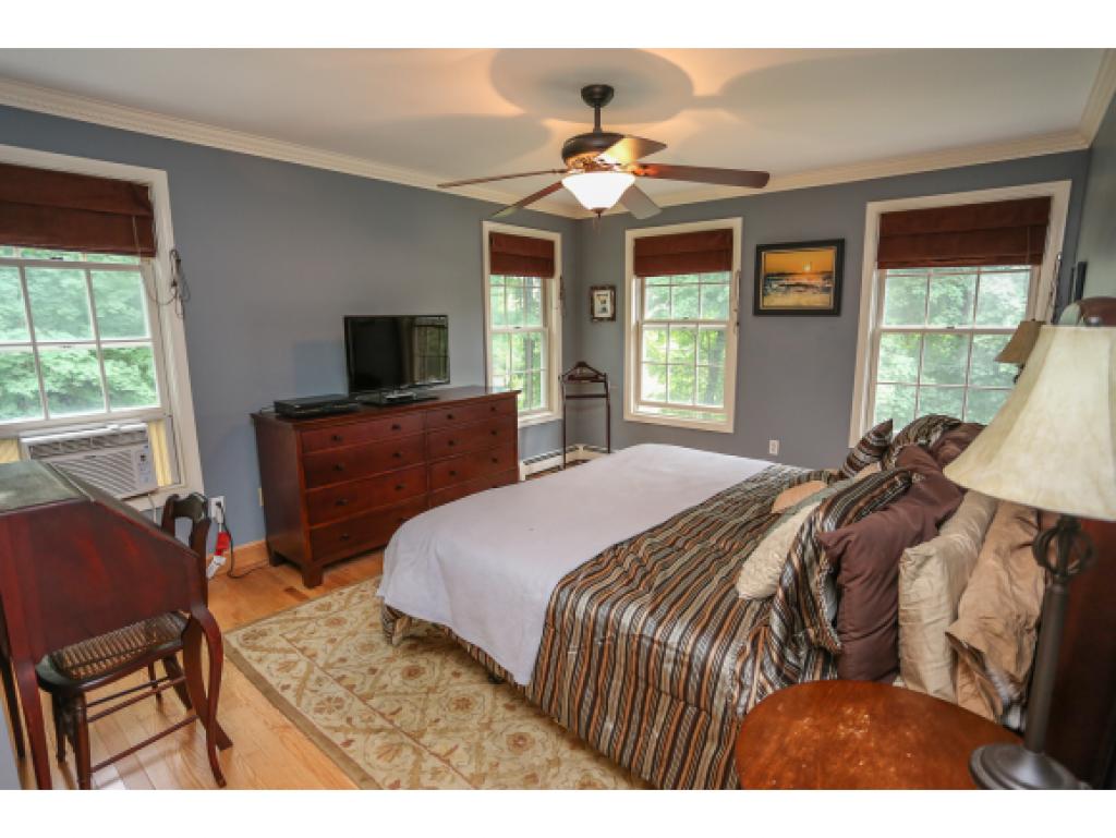 1165 River Road Manchester, NH 03104 - Photo 20 of 35
