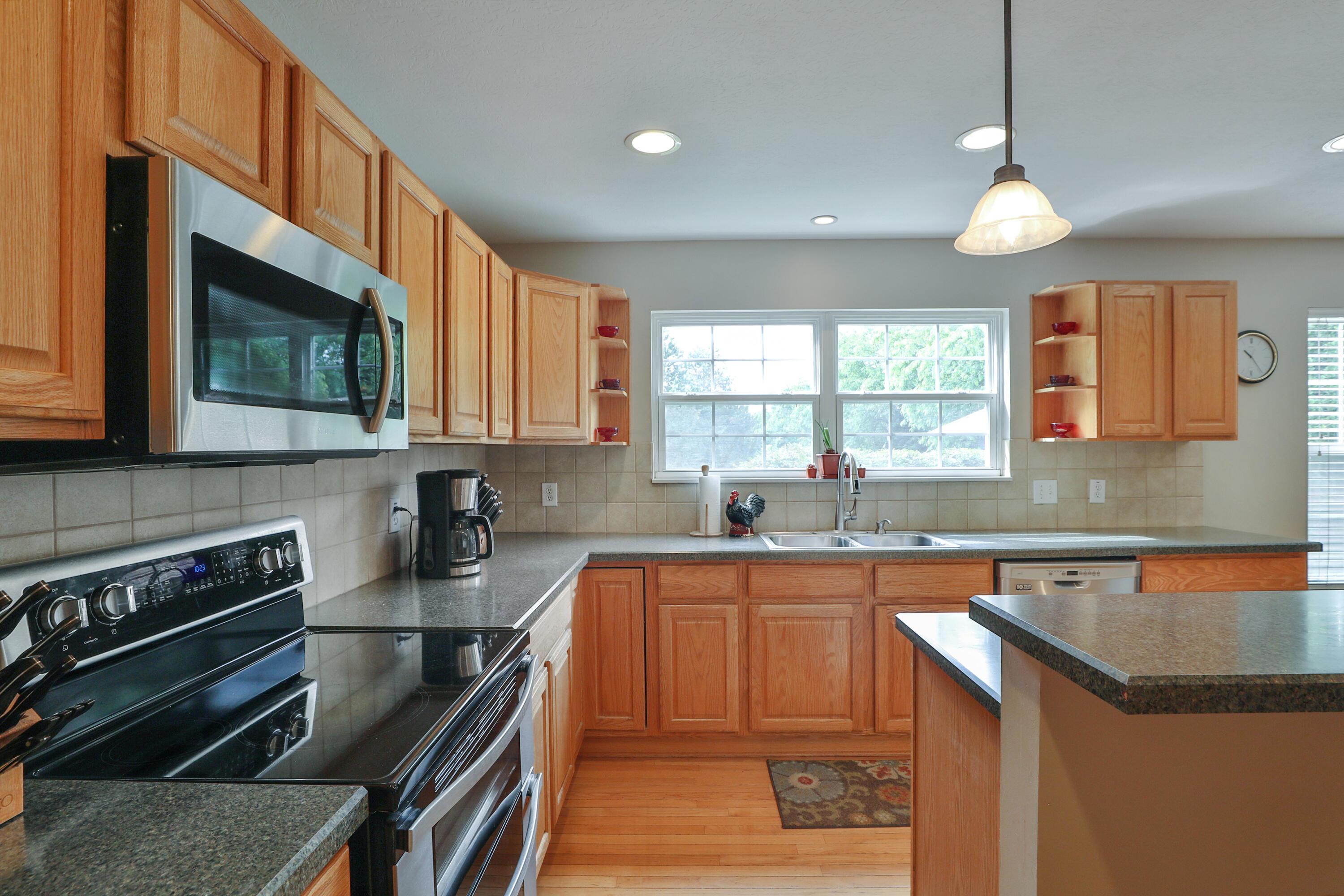 573 River Trace Road Westerville, OH 43081 - Photo 15 of 59