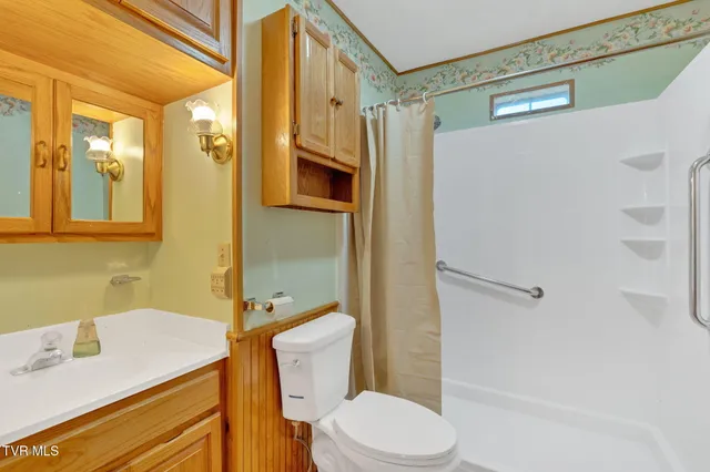 $229,900 | 4196 Walker Mountain Road, Bristol, VA 24202