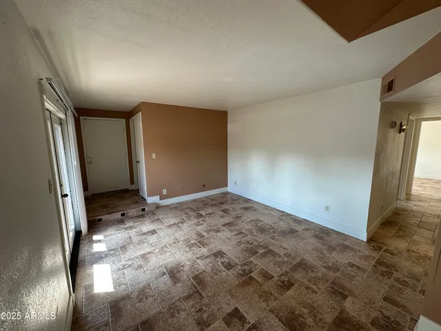 $1,395 | 924 South Hacienda Drive, Unit D, Tempe, AZ 85288