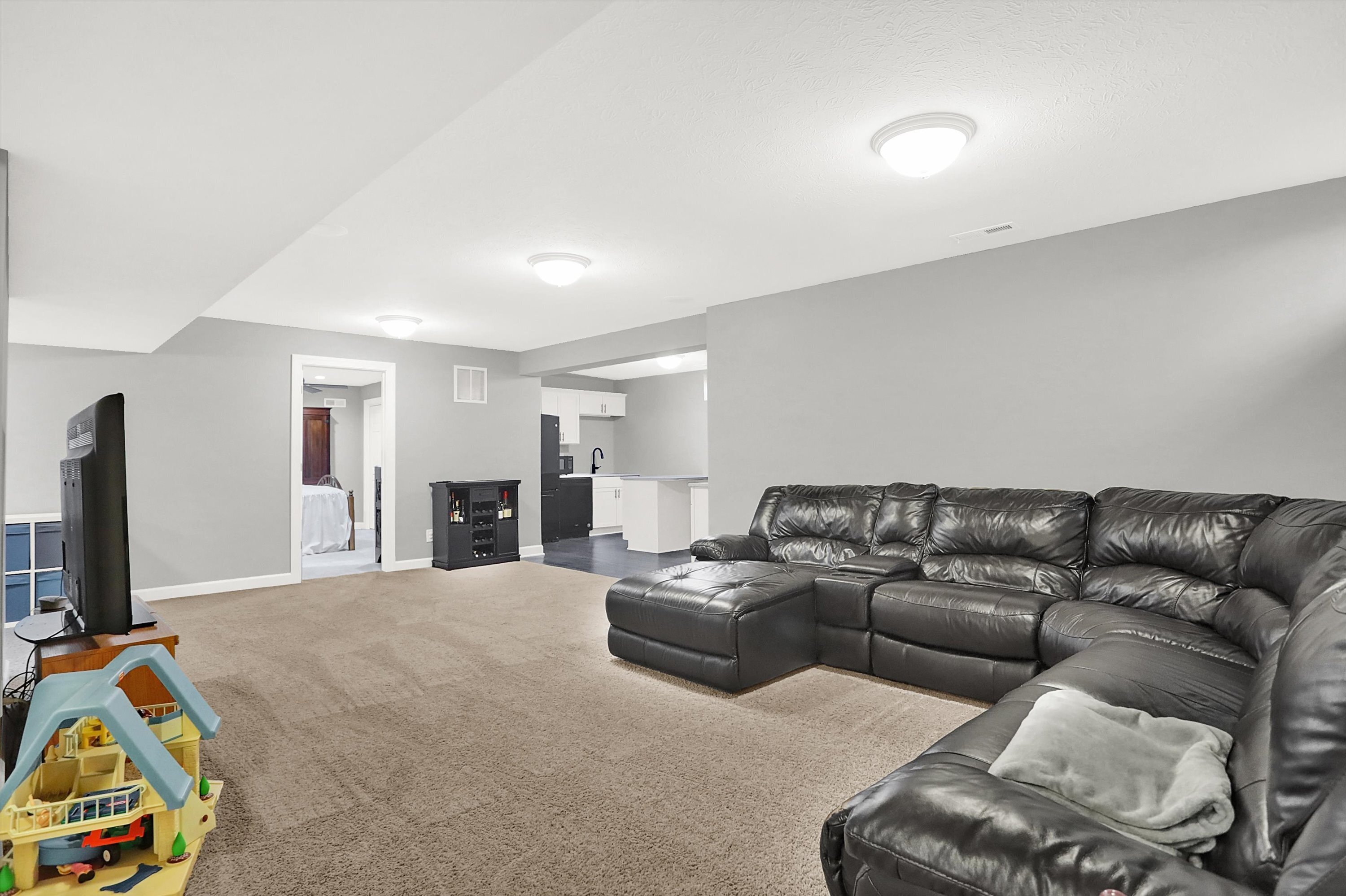 12286 Wheathill Pass Fishers, IN 46037 - Photo 17 of 38 Gallery Image 17