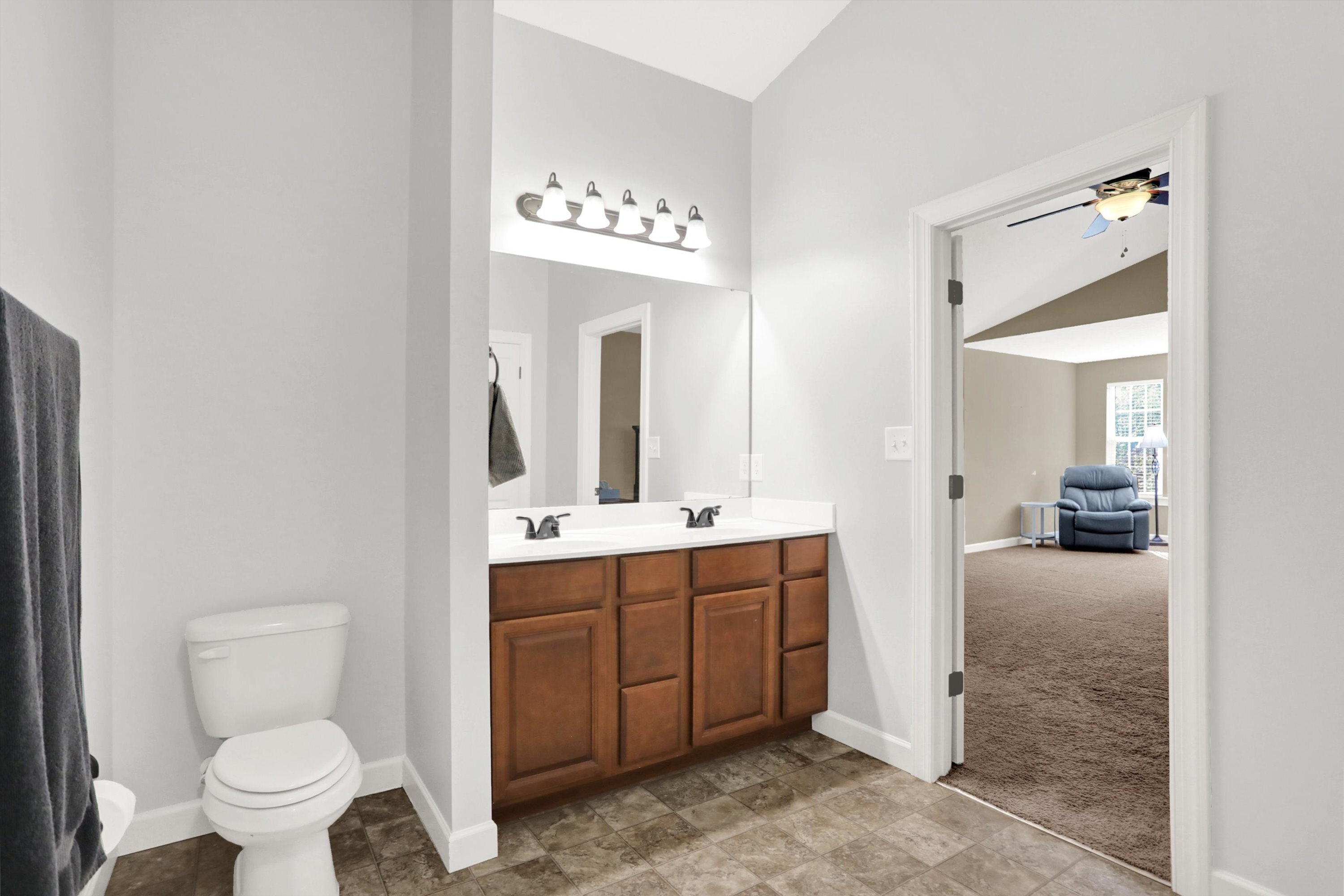 12286 Wheathill Pass Fishers, IN 46037 - Photo 27 of 38 Gallery Image 27