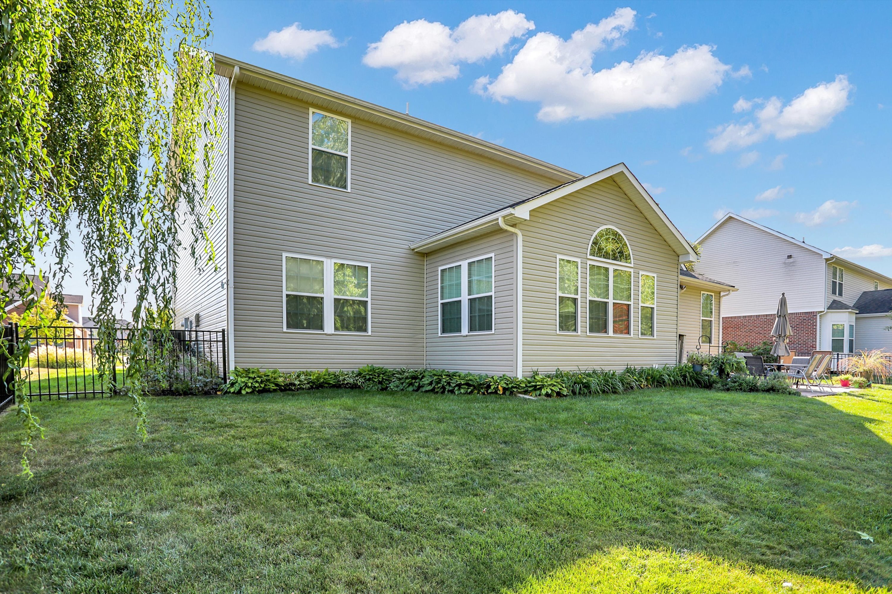 12286 Wheathill Pass Fishers, IN 46037 - Photo 33 of 38 Gallery Image 33