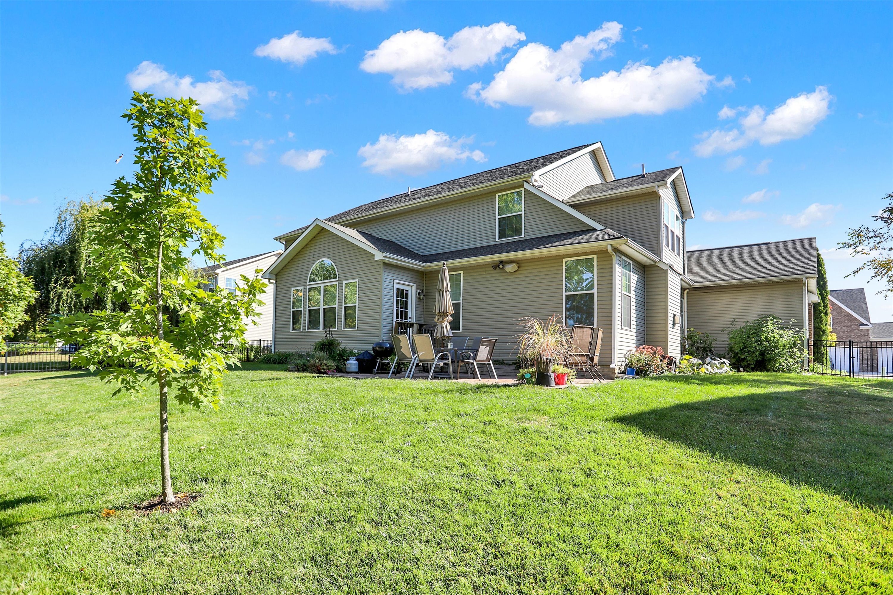 12286 Wheathill Pass Fishers, IN 46037 - Photo 35 of 38 Gallery Image 35