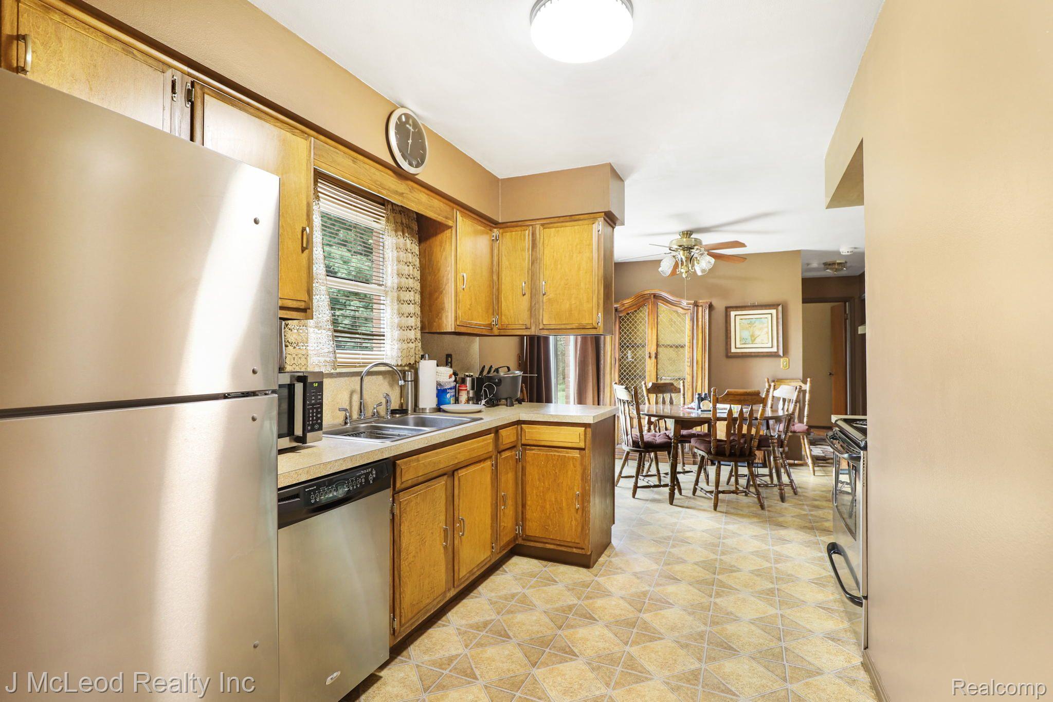 13253 North Irish Road Millington, MI 48746 - Photo 15 of 53