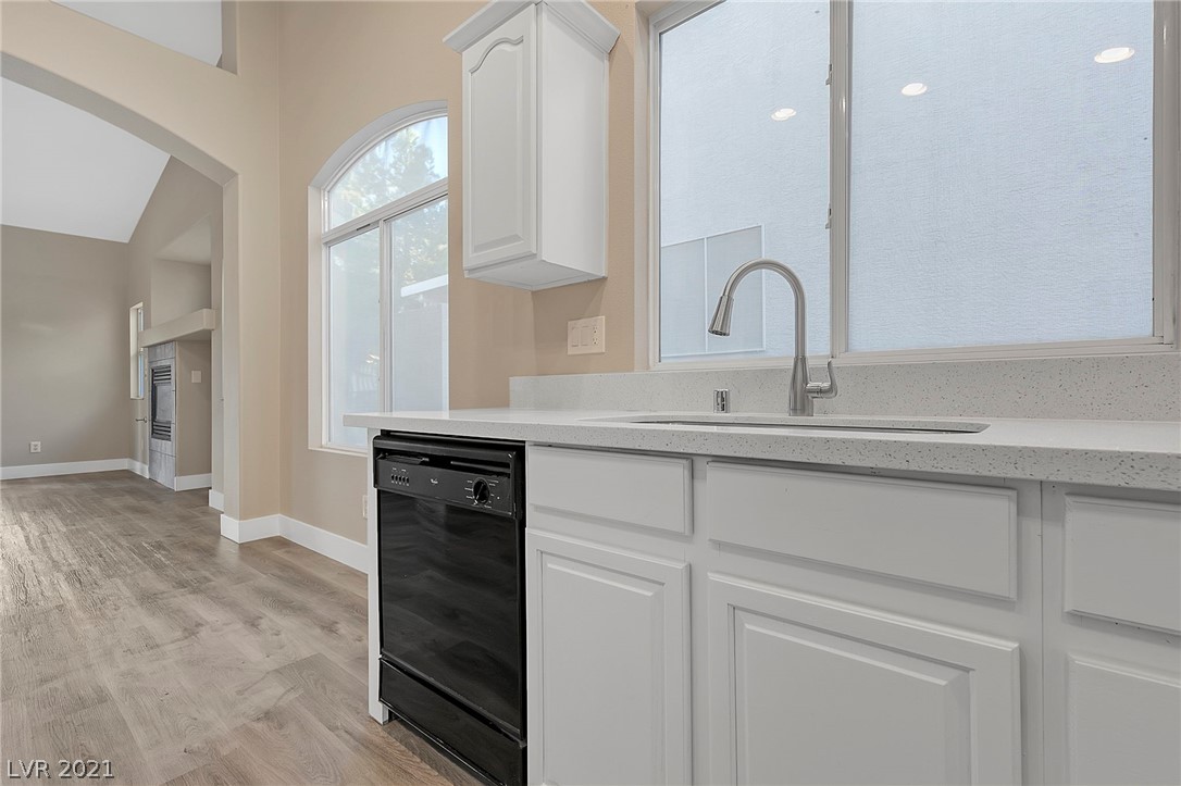 274 Violet Note Street Henderson, NV 89074 - Photo 11 of 29 Gallery Image 11