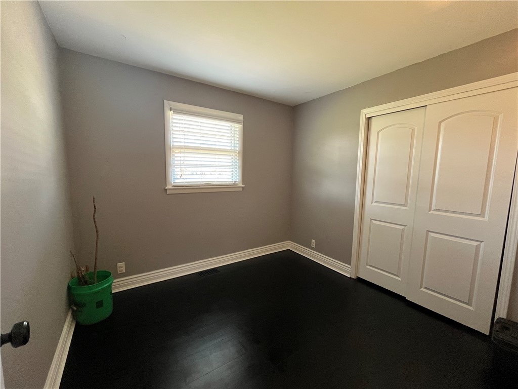 3523 Hyman Drive Decatur, IL 62521 - Photo 8 of 10 Gallery Image 8