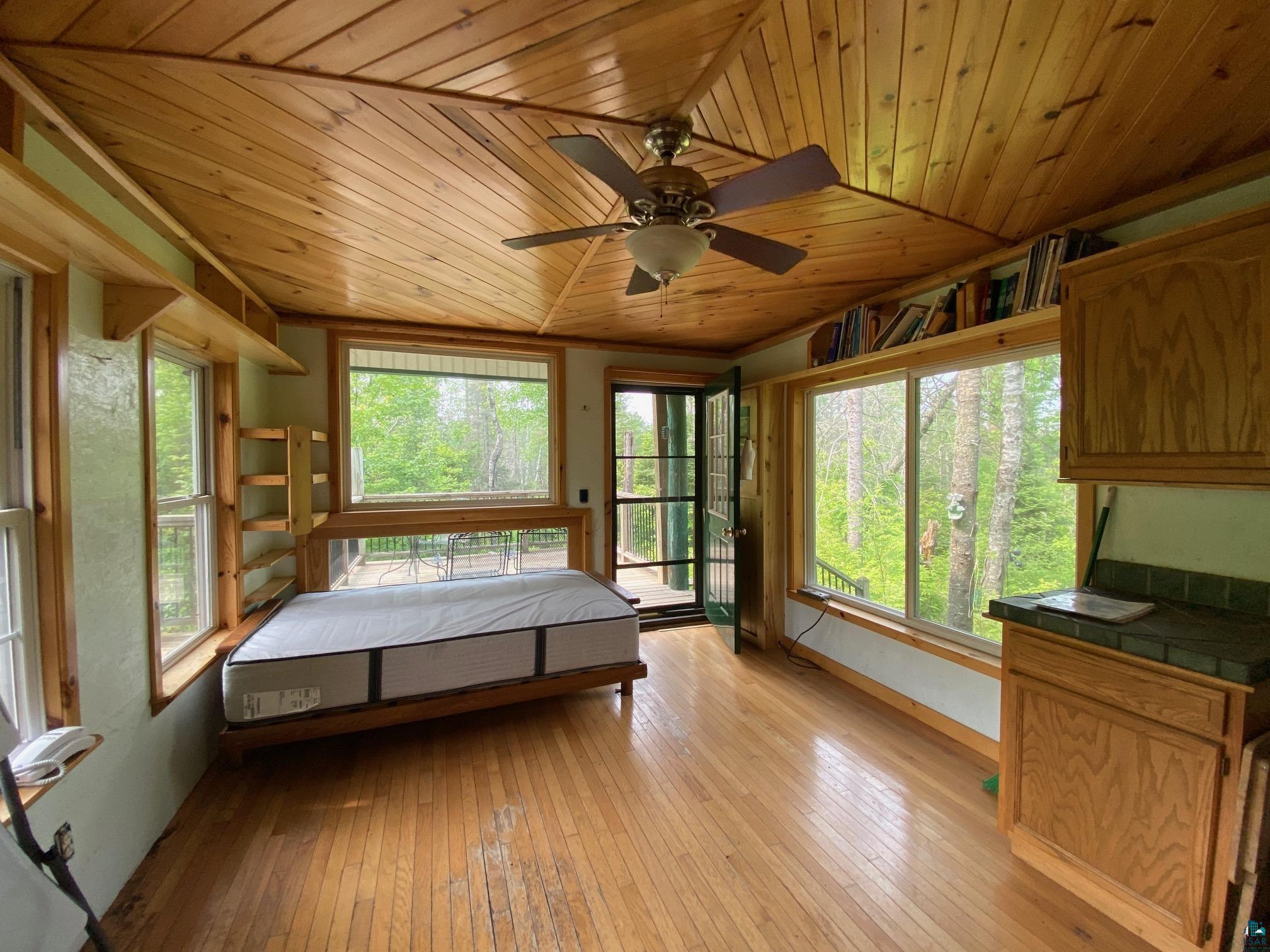 7999 Laine Road Two Harbors, MN 55616 - Photo 4 of 34 Gallery Image 4