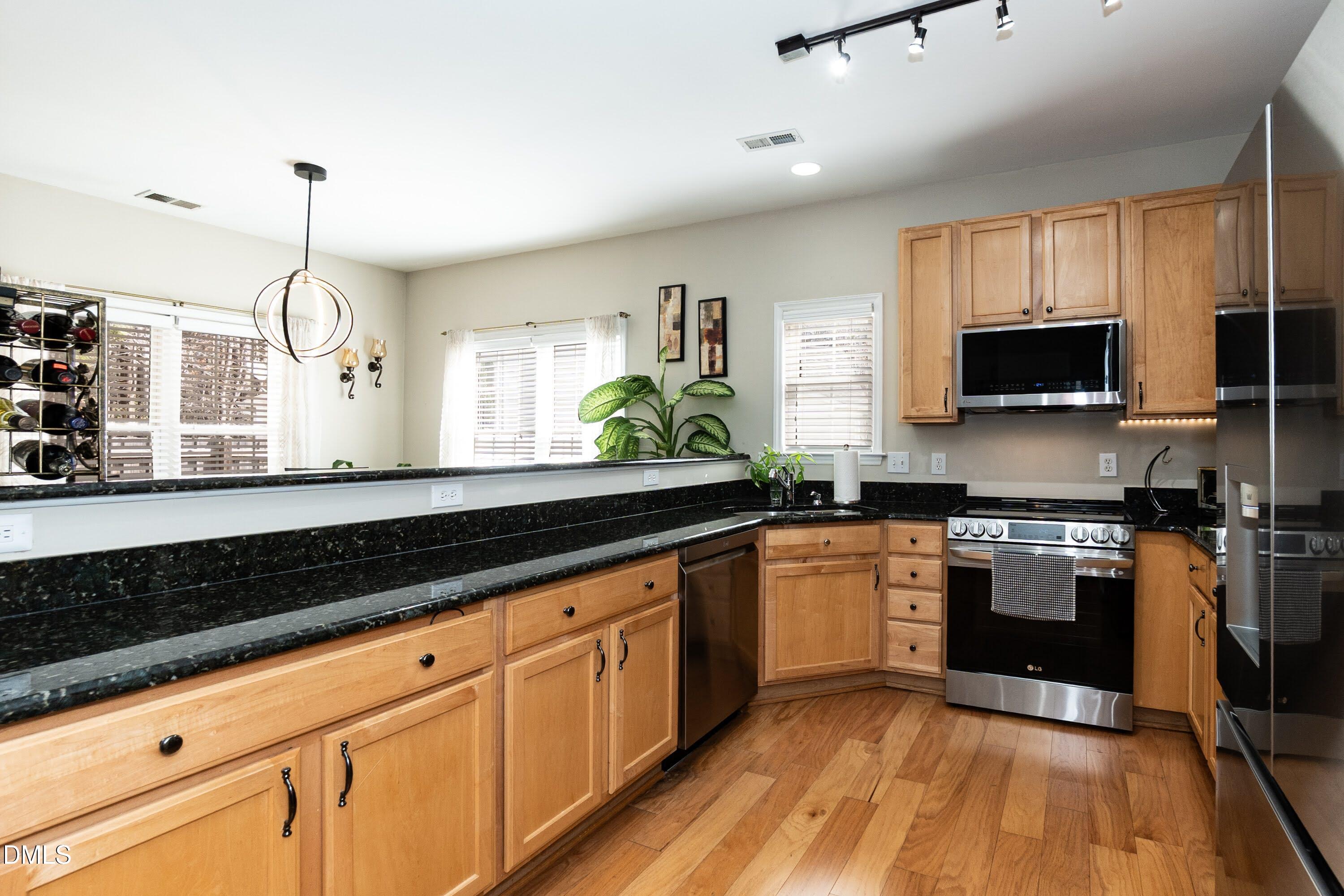 3047 Coxindale Drive Raleigh, NC 27615 - Photo 12 of 33 Kitchen