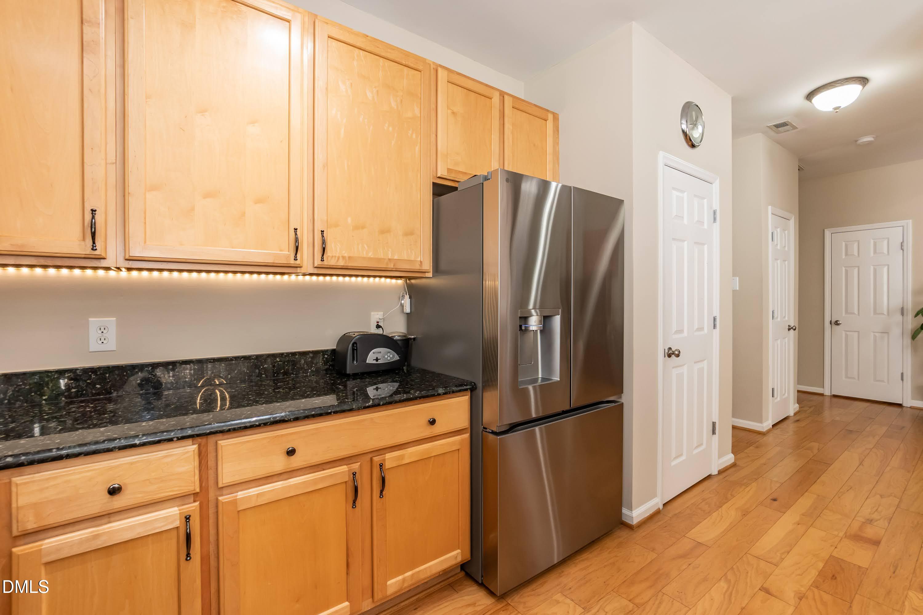 3047 Coxindale Drive Raleigh, NC 27615 - Photo 13 of 33 Kitchen