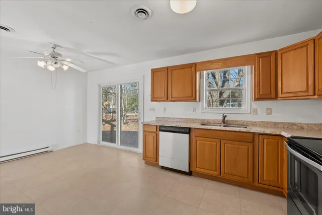 $300,000 | 143 Hollywood Drive, Ocean View, DE 19970