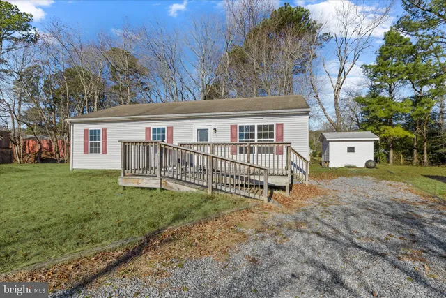 $300,000 | 143 Hollywood Drive, Ocean View, DE 19970