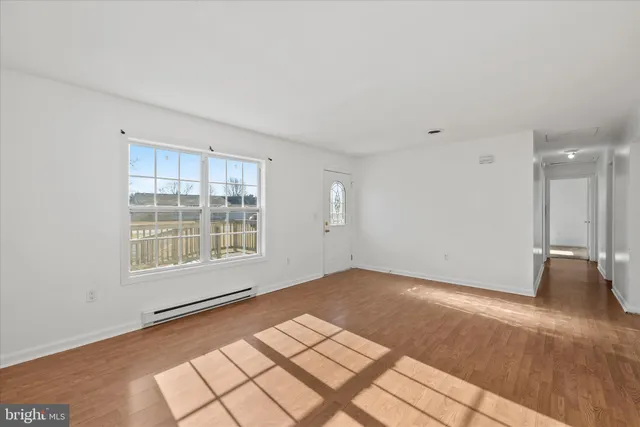 $300,000 | 143 Hollywood Drive, Ocean View, DE 19970