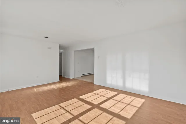 $300,000 | 143 Hollywood Drive, Ocean View, DE 19970