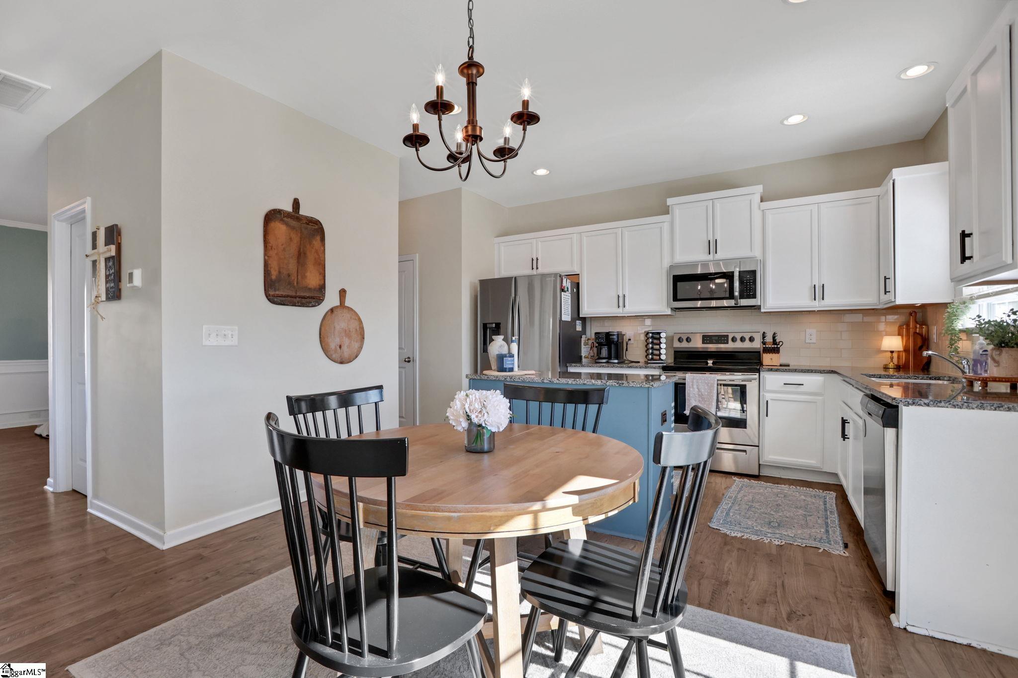 208 Addlestone Circle Fountain Inn, SC 29644 - Photo 8 of 27