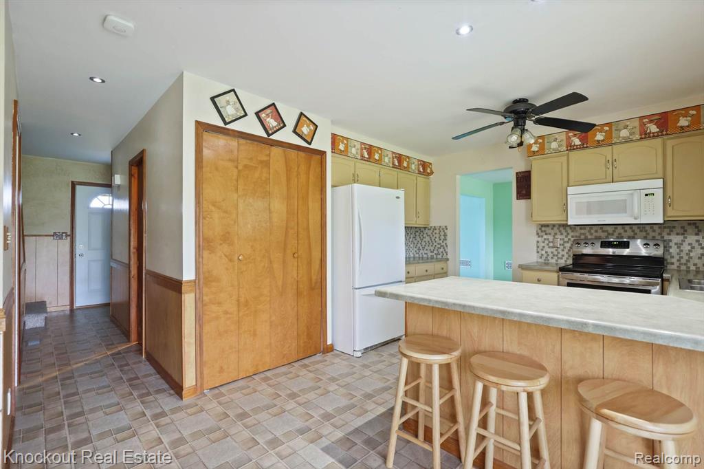 13098 Seymour Road Montrose, MI 48457 - Photo 23 of 40 Gallery Image 23
