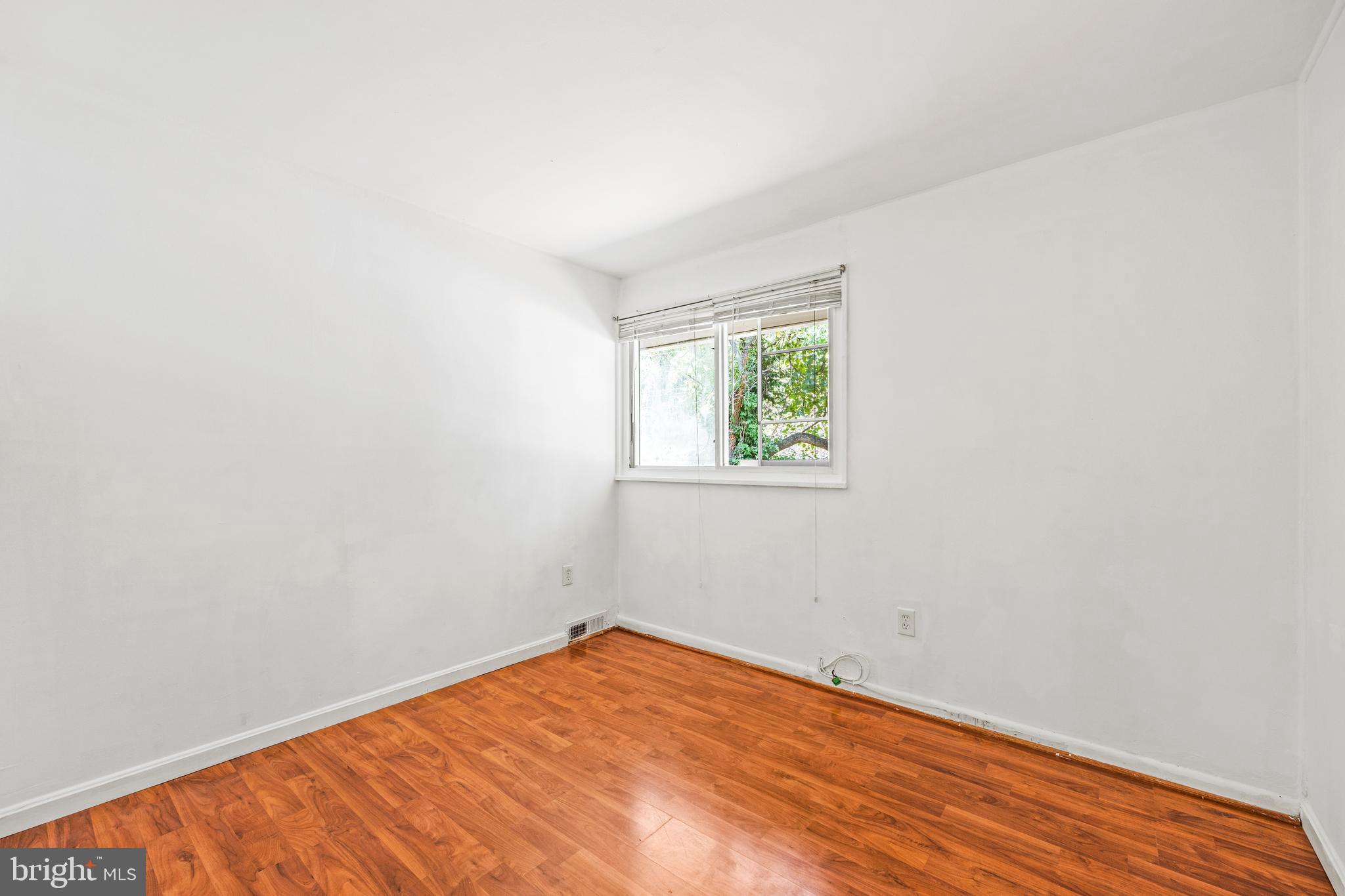 2028 Ray Leonard Road Hyattsville, MD 20785 - Photo 14 of 30 Bedroom 2