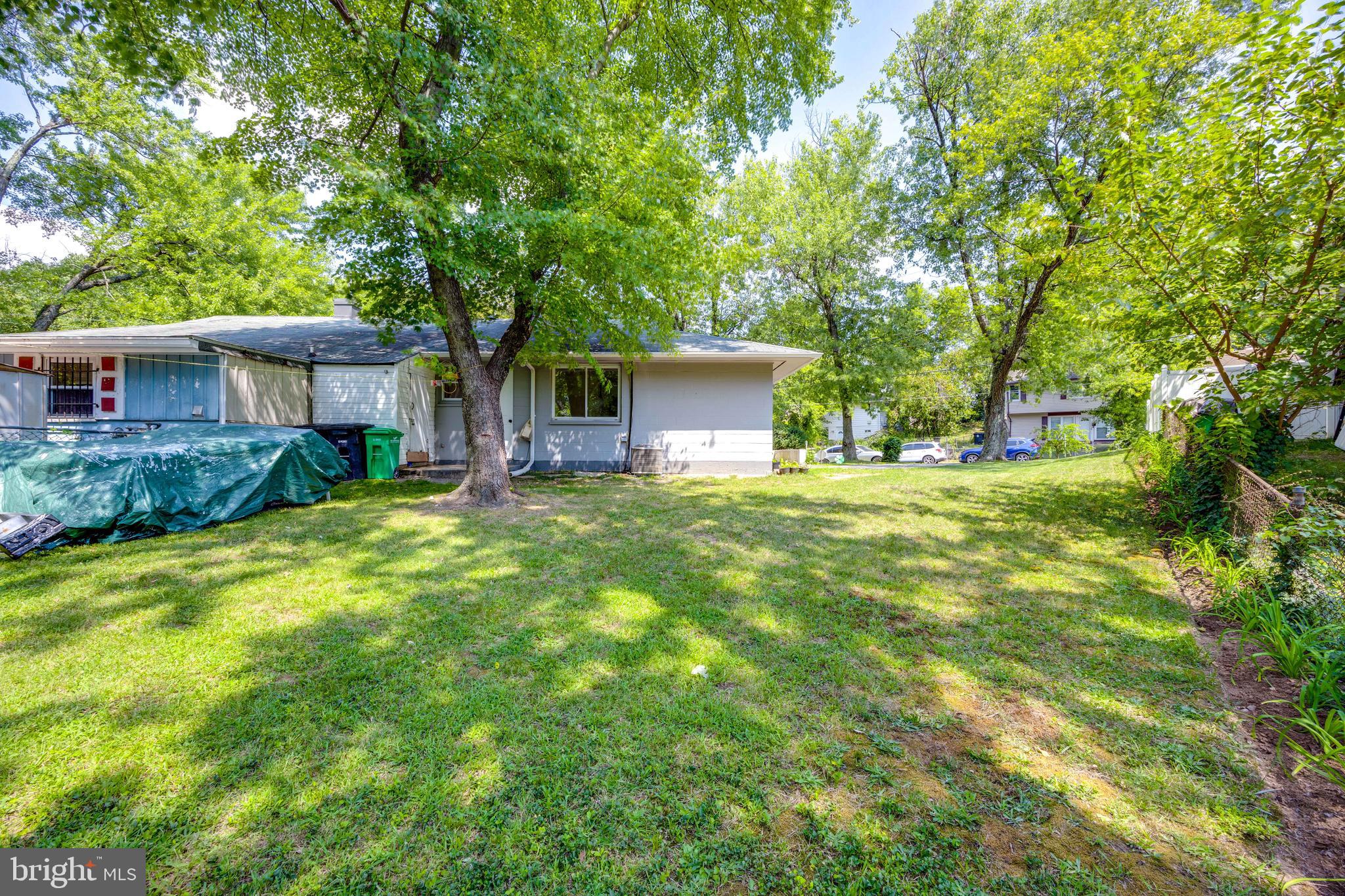 2028 Ray Leonard Road Hyattsville, MD 20785 - Photo 26 of 30 Side yard, attached shed & garden area