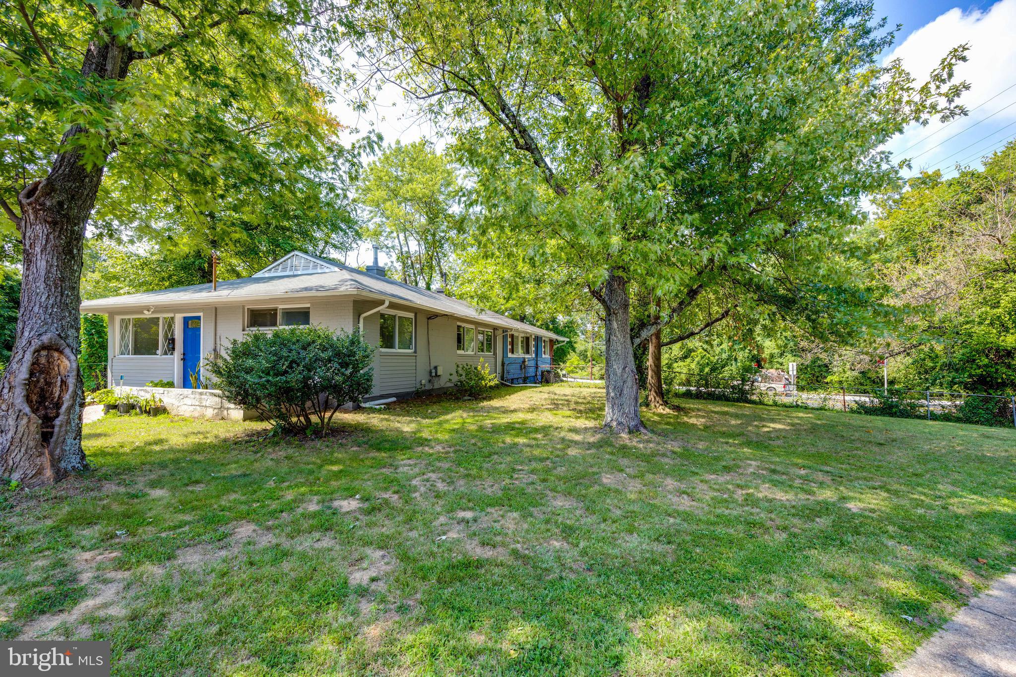 2028 Ray Leonard Road Hyattsville, MD 20785 - Photo 29 of 30 Front Yard