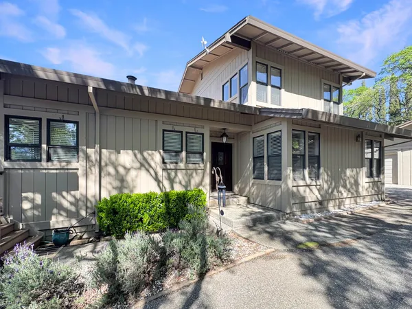 $639,900 | 6200 View Ridge Drive, Auburn, CA 95602