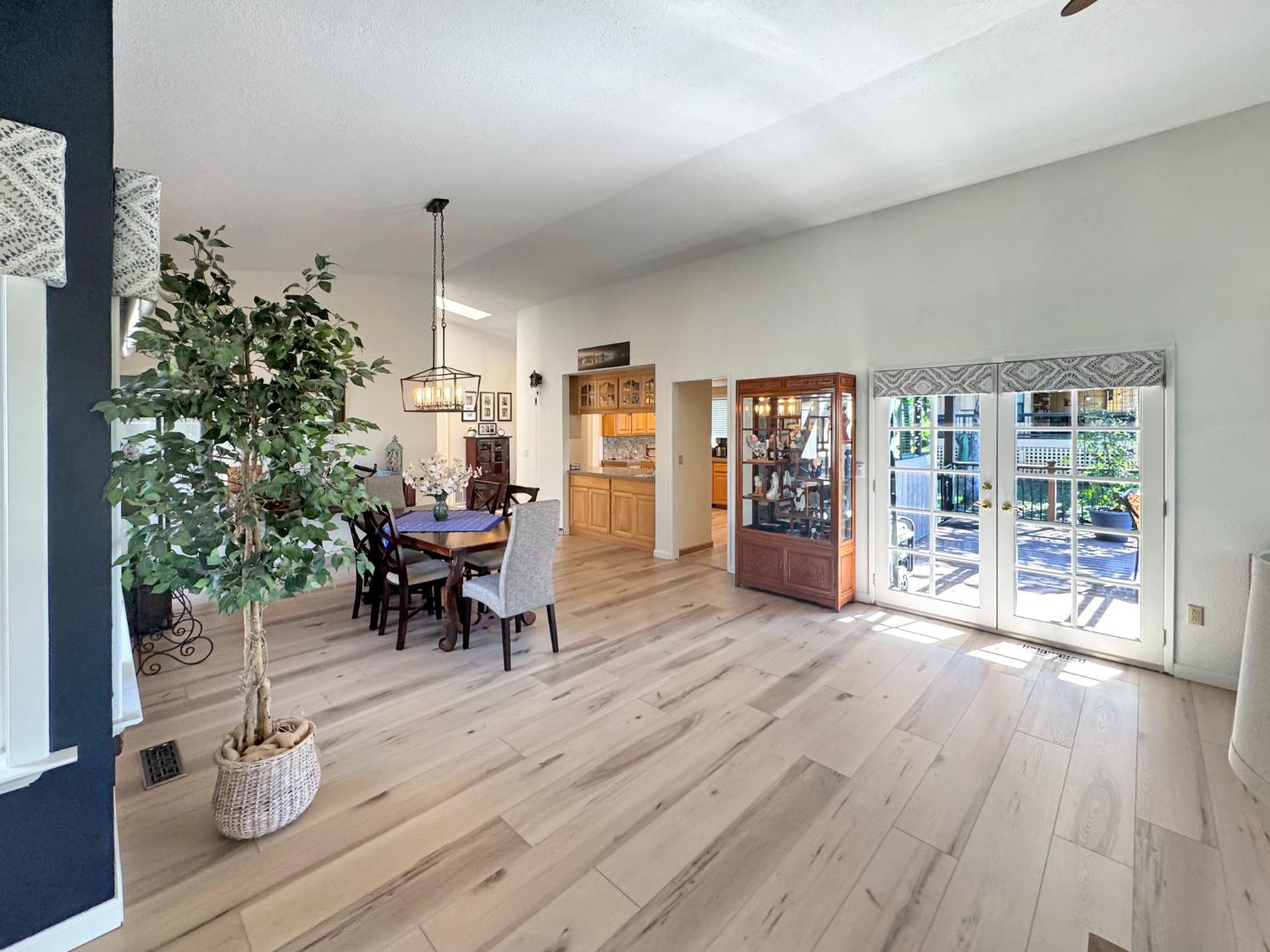 6200 View Ridge Drive Auburn, CA 95602 - Photo 8 of 35