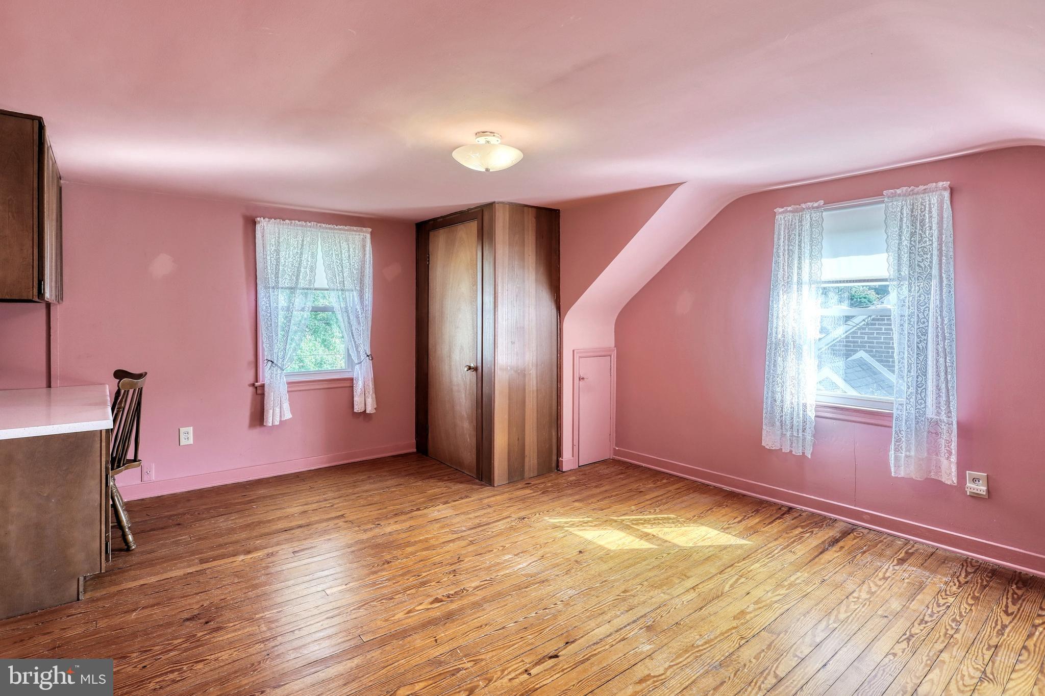 313 Greystone Road York, PA 17402 - Photo 19 of 32 Gallery Image 19