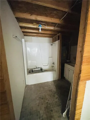 a view of a storage & utility room