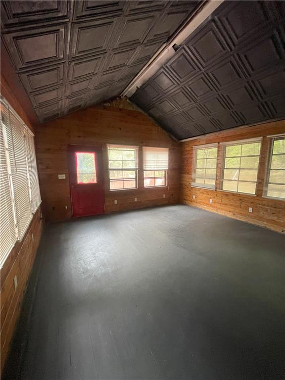 95 Hill Crest Court Cleveland, GA 30528 - Photo 10 of 26 a view of room with window