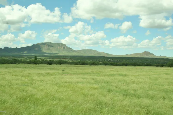 $6,500,000 | 131-2 Amado Montosa Road, Amado, AZ 85645