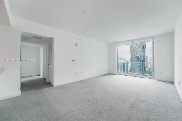 $3,500 | 1100 South Miami Avenue, Unit 3207, Miami, FL 33130