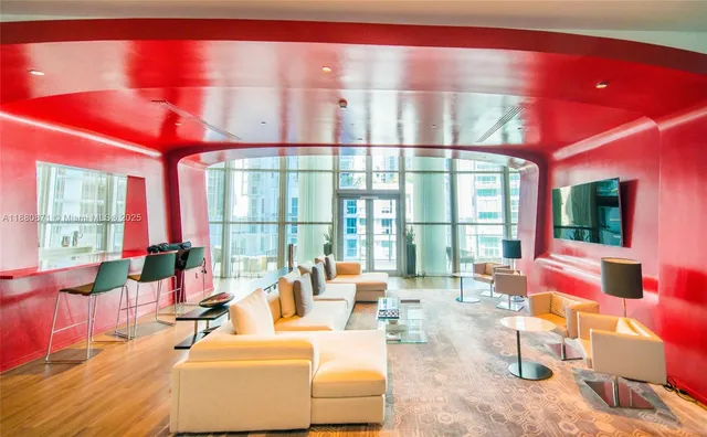 $3,500 | 1100 South Miami Avenue, Unit 3207, Miami, FL 33130