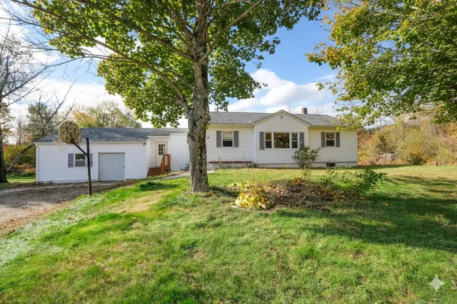 $332,000 | 62 Litchfield Road, Bowdoin, ME 04287