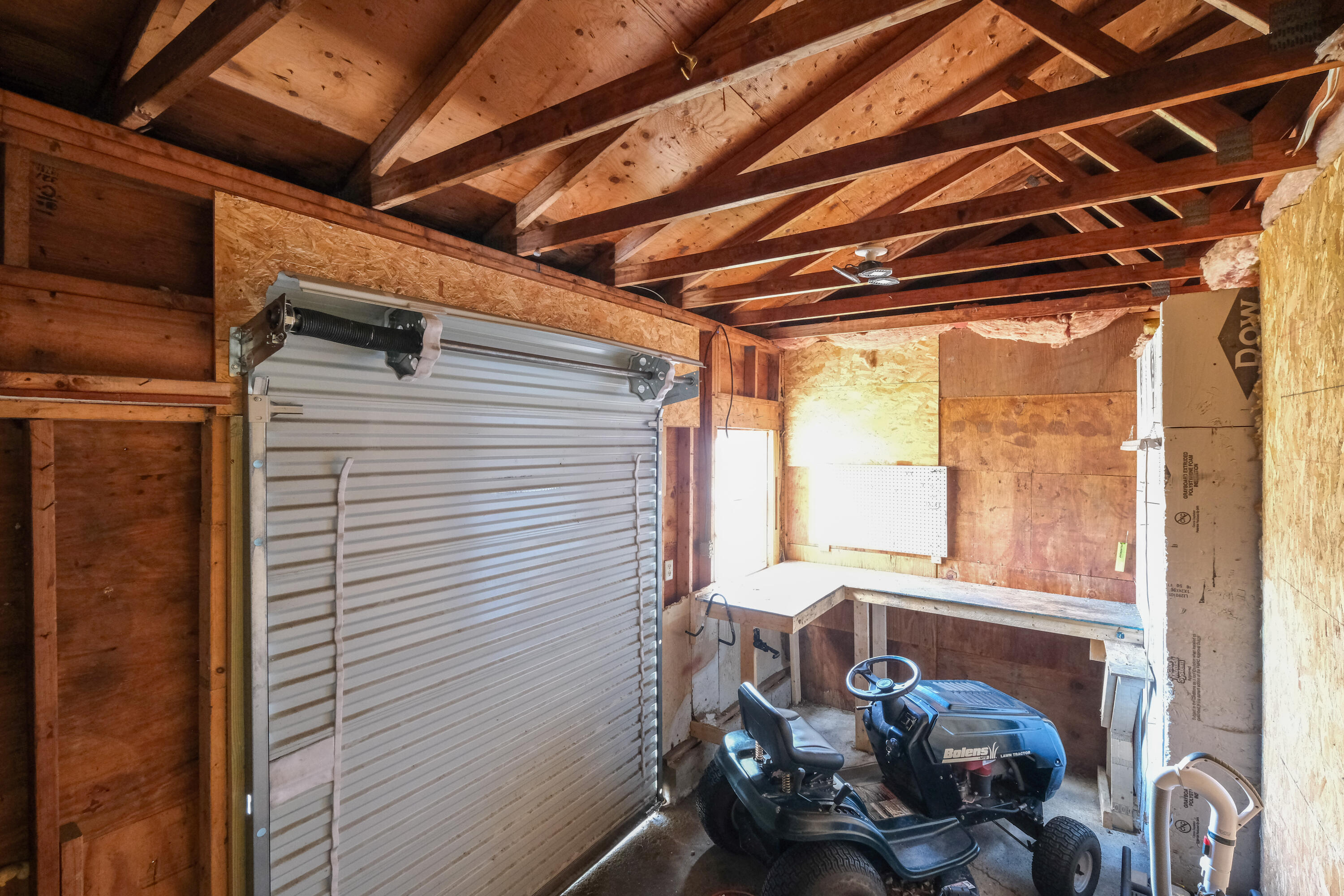 62 Litchfield Road Bowdoin, ME 04287 - Photo 26 of 43 62 Litchfield Rd-1622 - garage