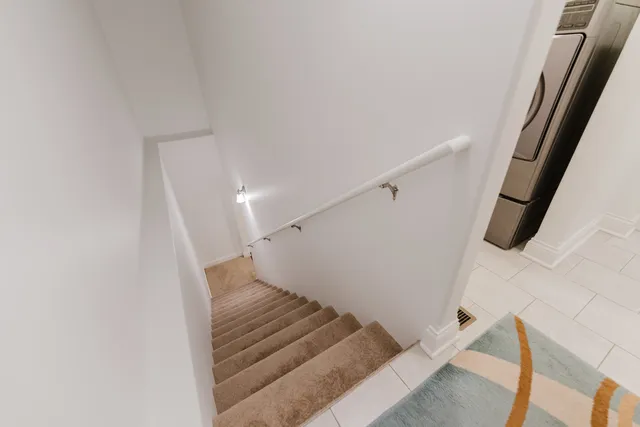 $499,999 | 2337 Coventry Circle South, Sycamore, IL 60178