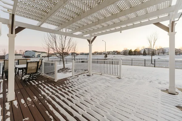 $490,414 | 2337 Coventry Circle South, Sycamore, IL 60178